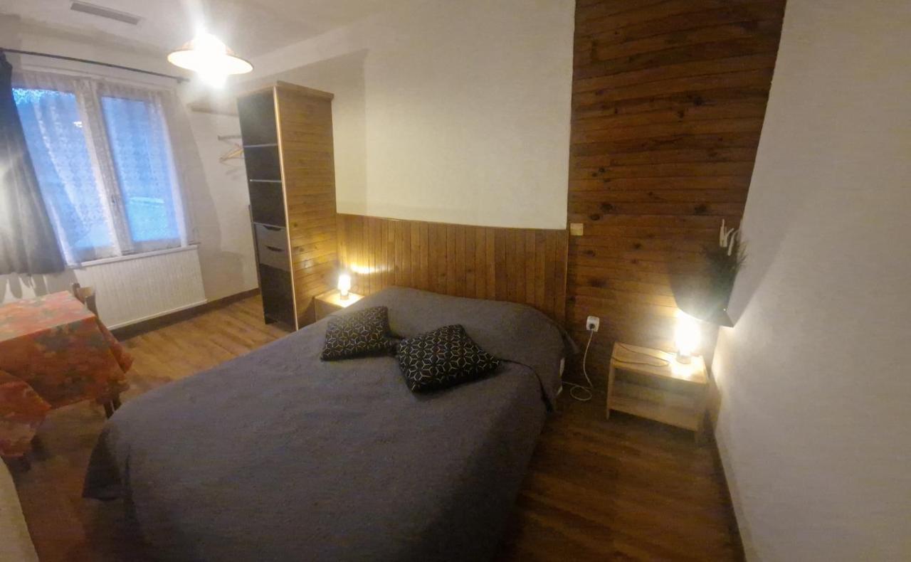 Chalet les Moineaux Chambres d'Hôtes Jausiers Extérieur photo