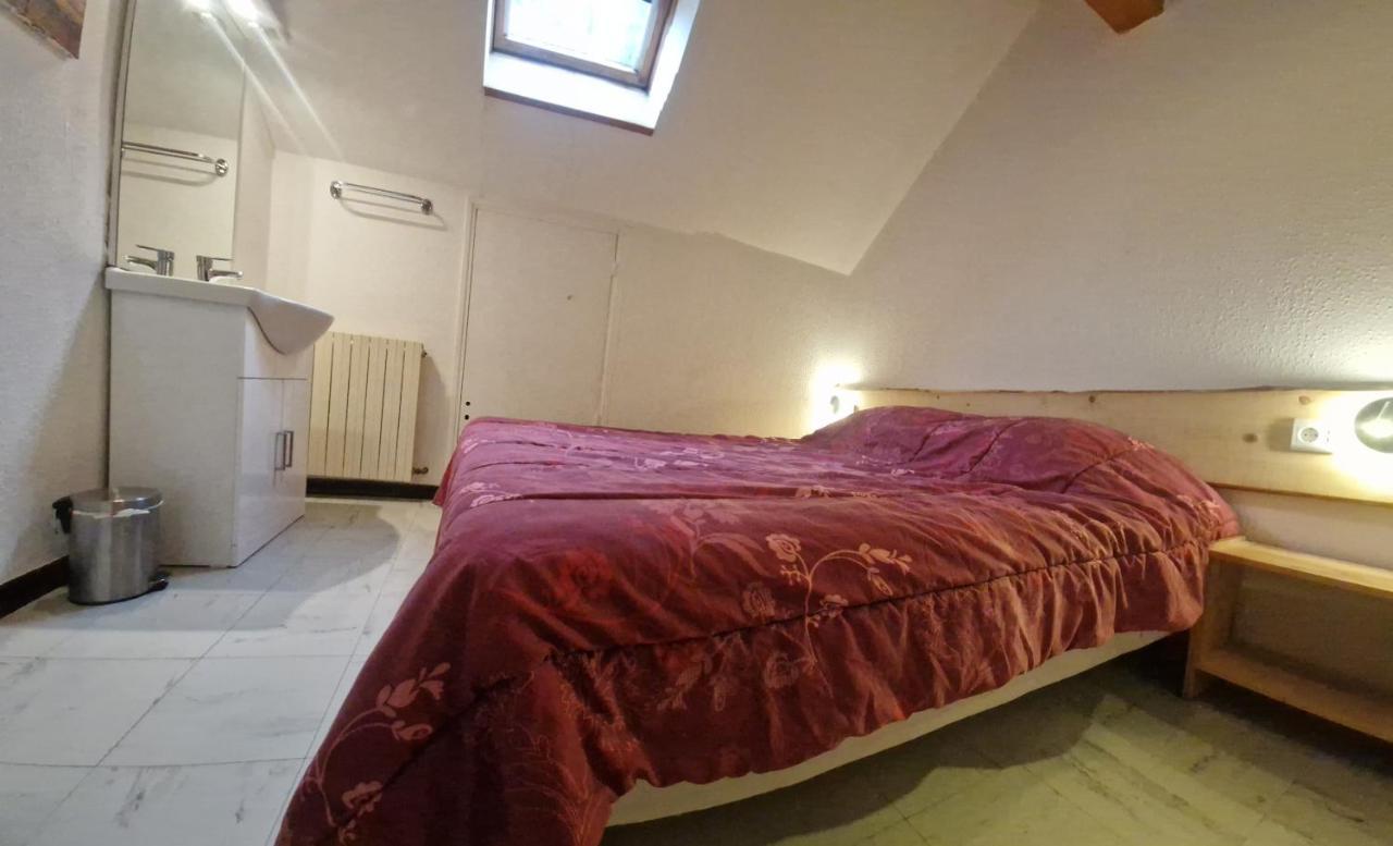 Chalet les Moineaux Chambres d'Hôtes Jausiers Extérieur photo