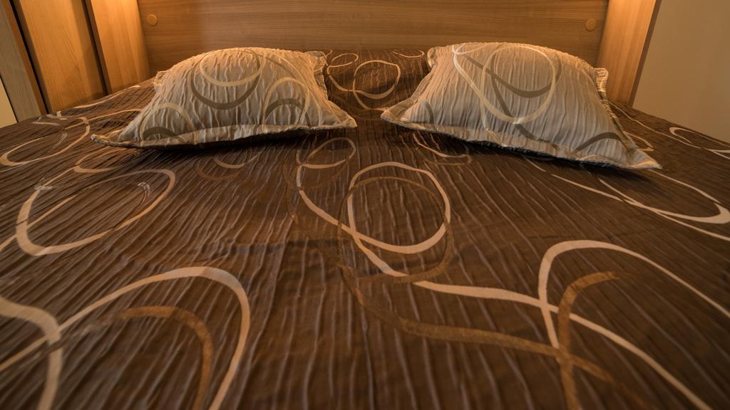 Chalet les Moineaux Chambres d'Hôtes Jausiers Extérieur photo