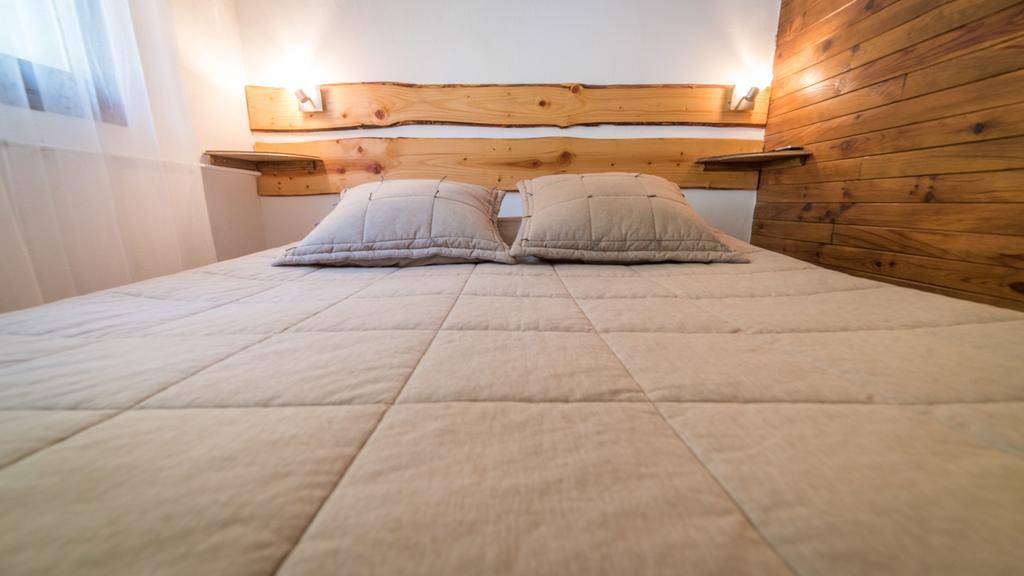 Chalet les Moineaux Chambres d'Hôtes Jausiers Extérieur photo