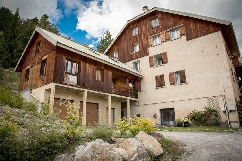 Chalet les Moineaux Chambres d'Hôtes Jausiers Extérieur photo